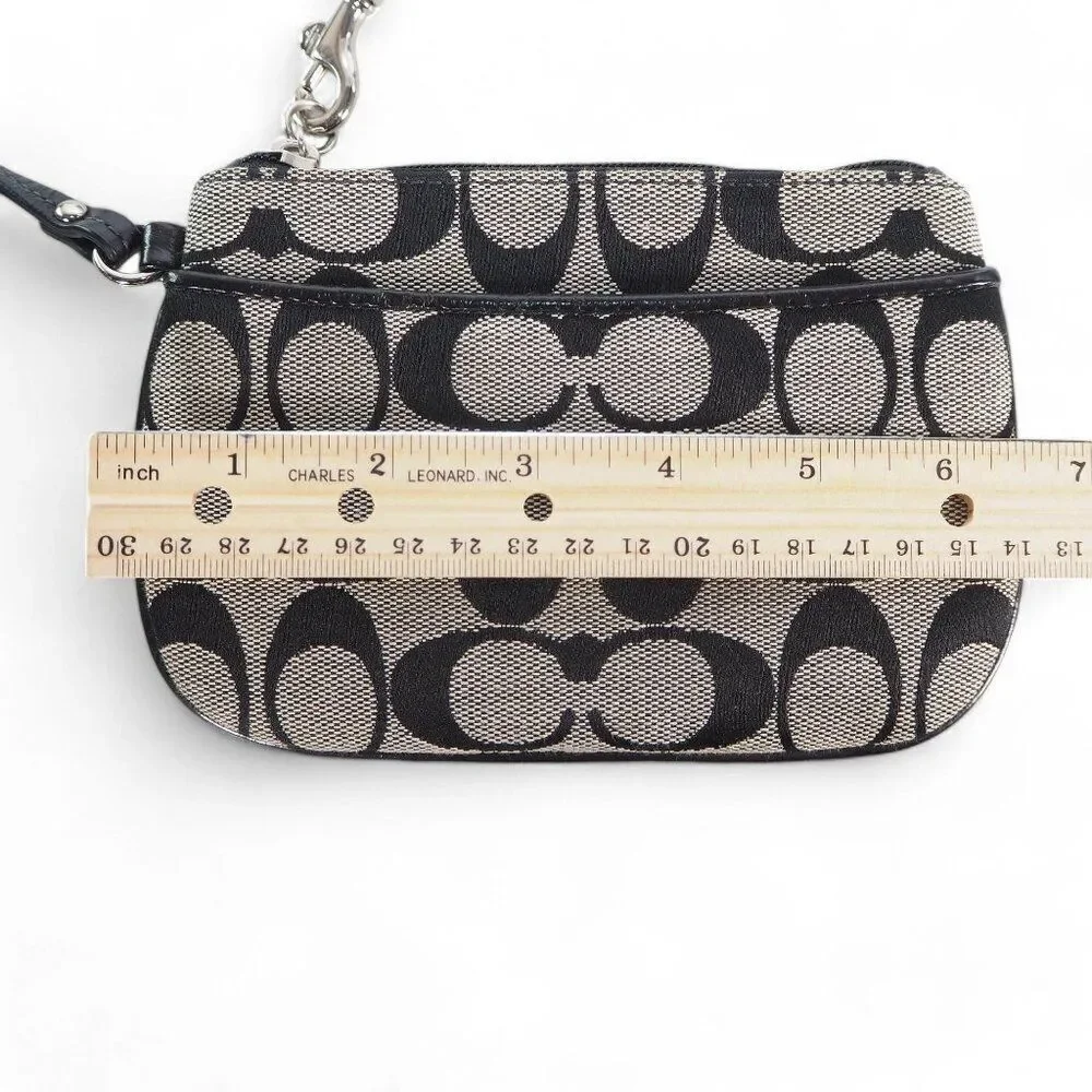 Coach Signature Small Wristlet Wallet Purse Grey / Black 4.25